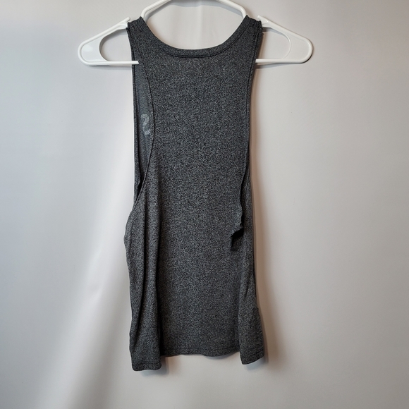 Soul cycle workout tank - Picture 2 of 3